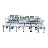 Set de 18 chaises bistrot grises