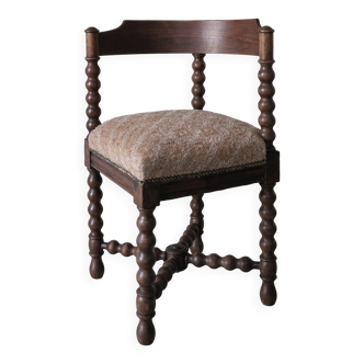 Antique bobbin turned corner chair