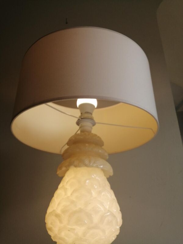 Lampe à poser ananas en albâtre années 70