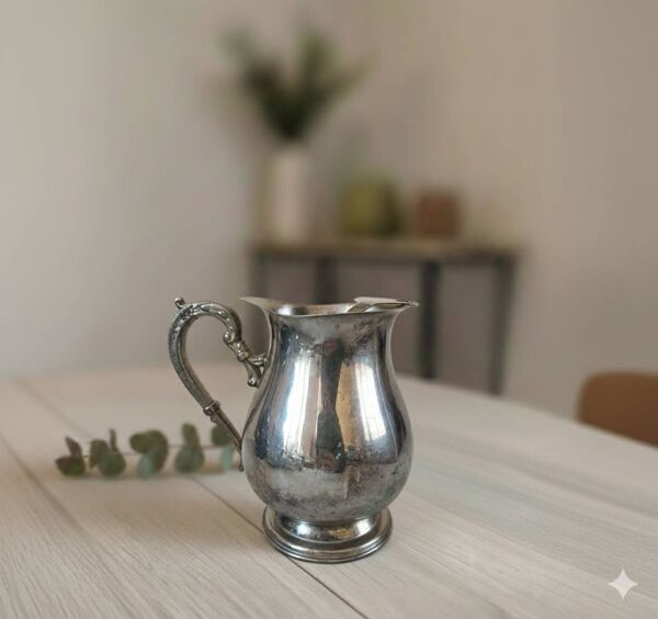 Pichet vintage argenté