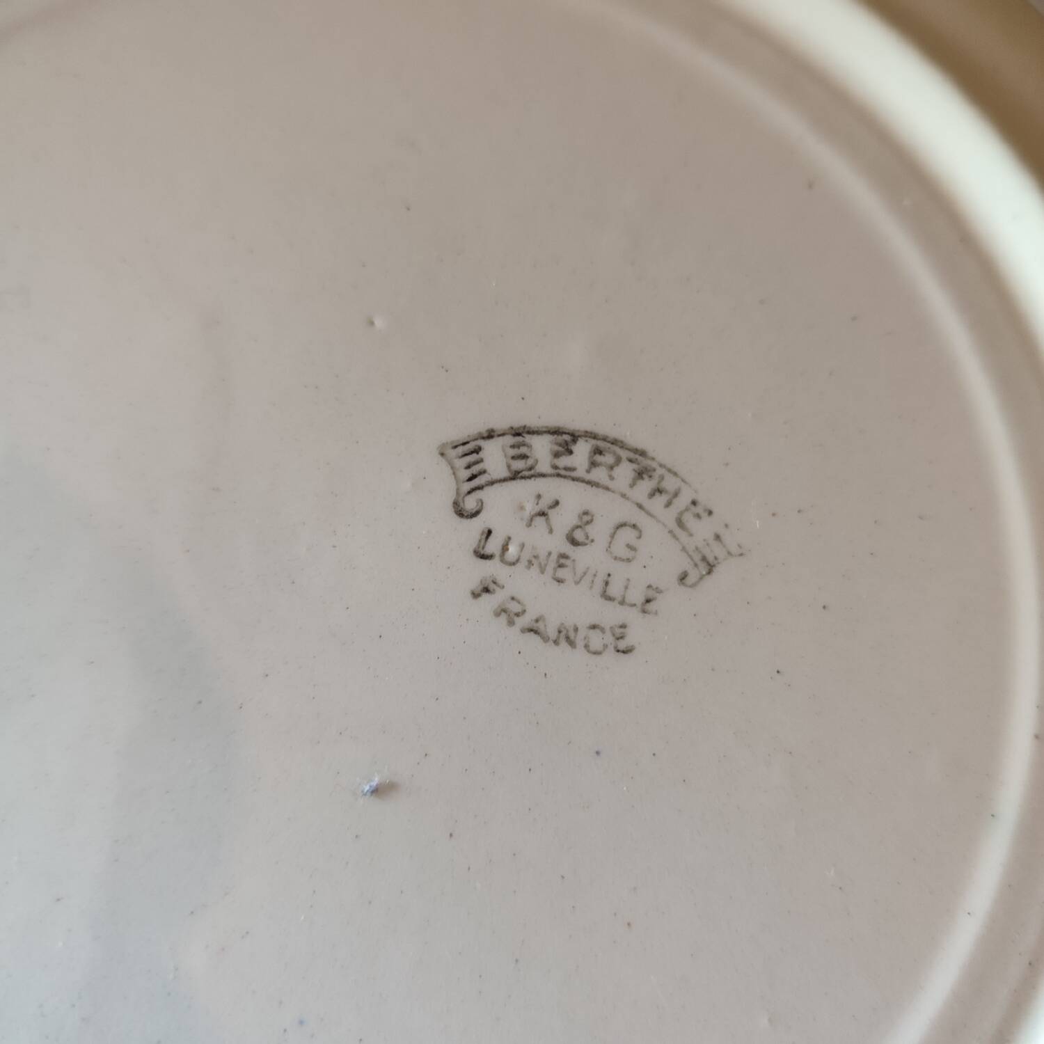 Hollow dish Keller Guérin Lunéville iron earth model Berthe Art Deco