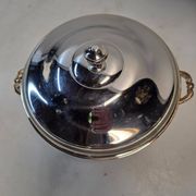 Soup tureen or vegetable dish in silver-plated metal – French silversmithing