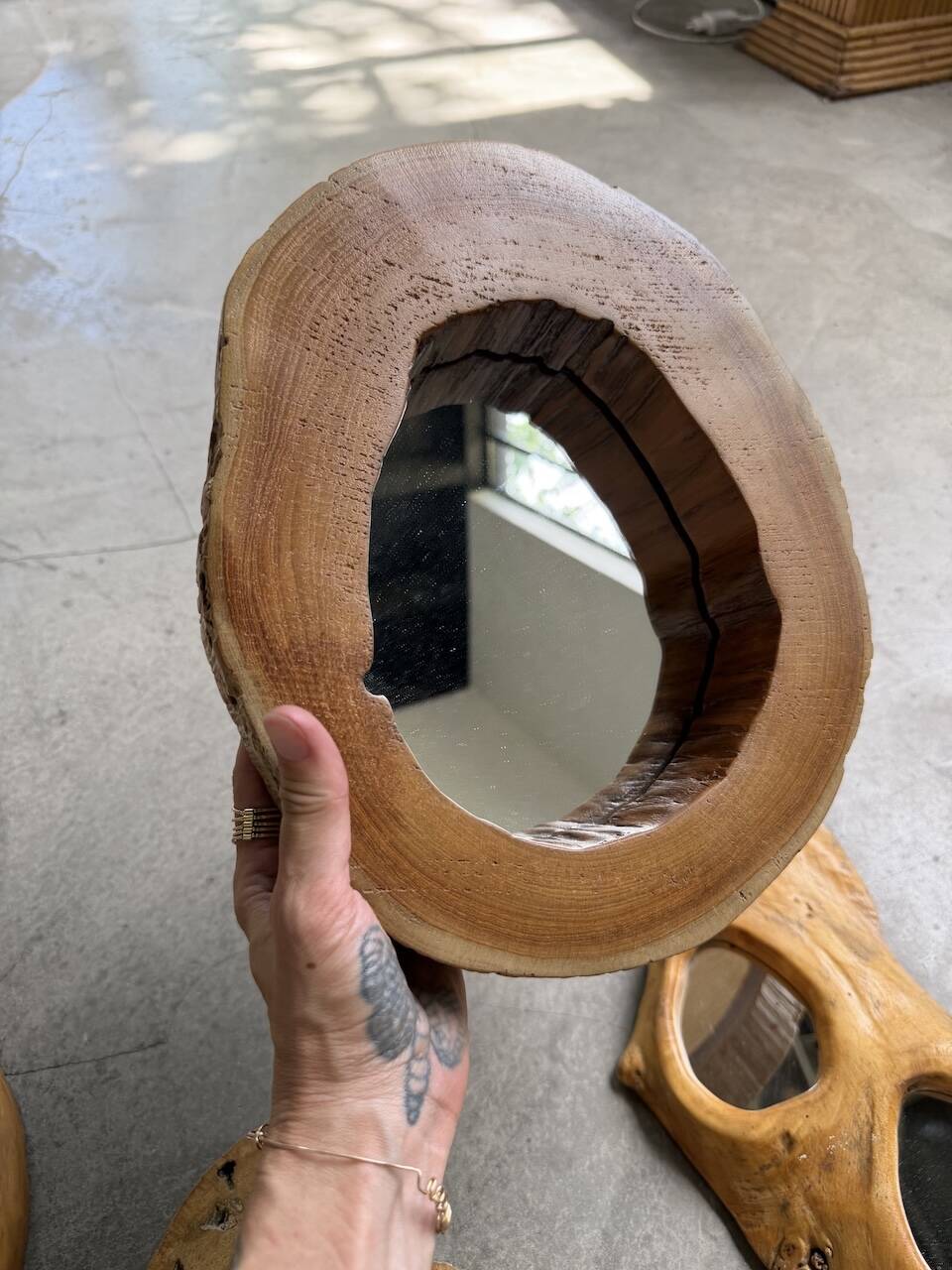 Set de 4 miroirs organiques brutalistes en bois années 50
