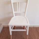 4 mismatched chairs