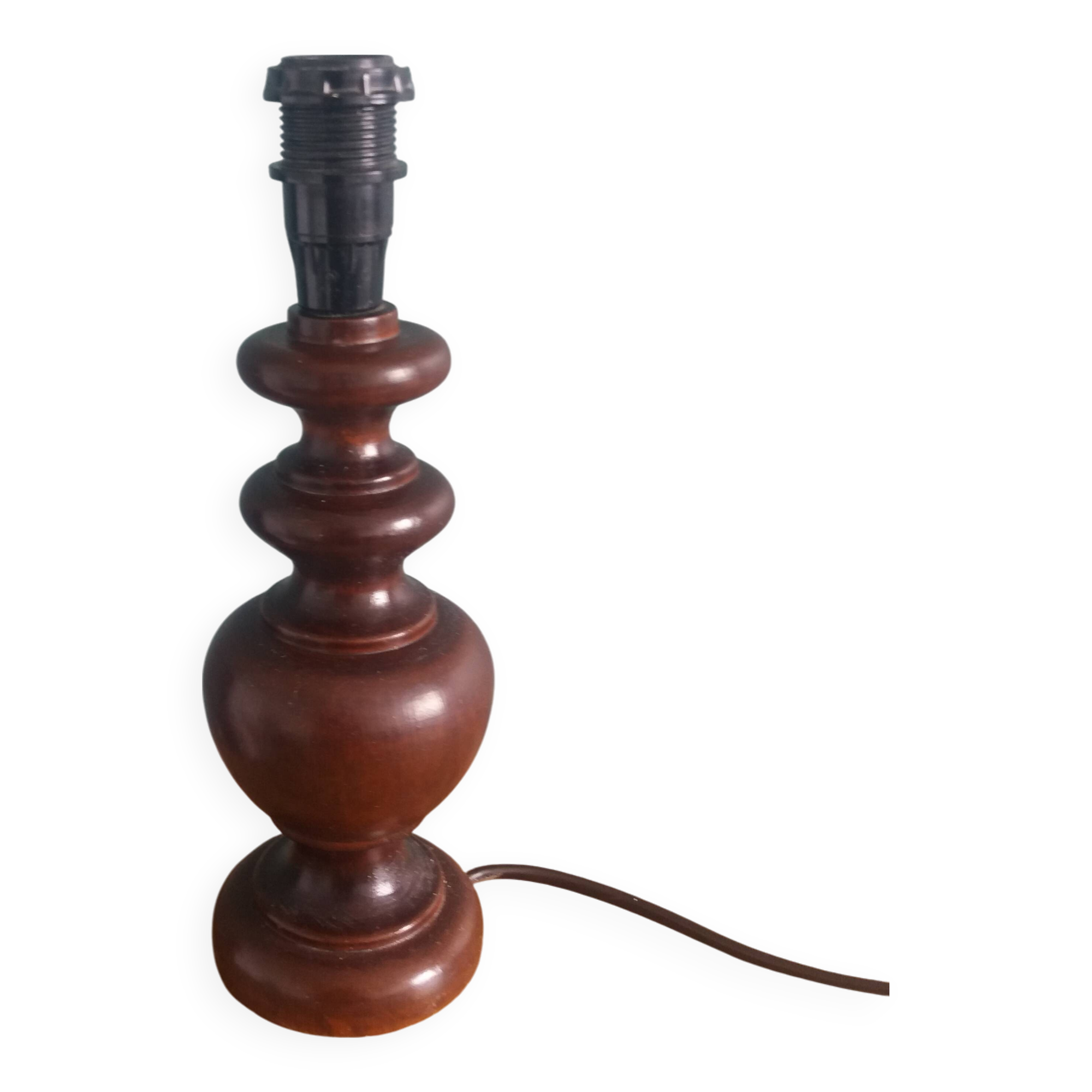Pied de lampe en bois tourné