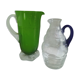 Deux pichets en verre soufflé vintages