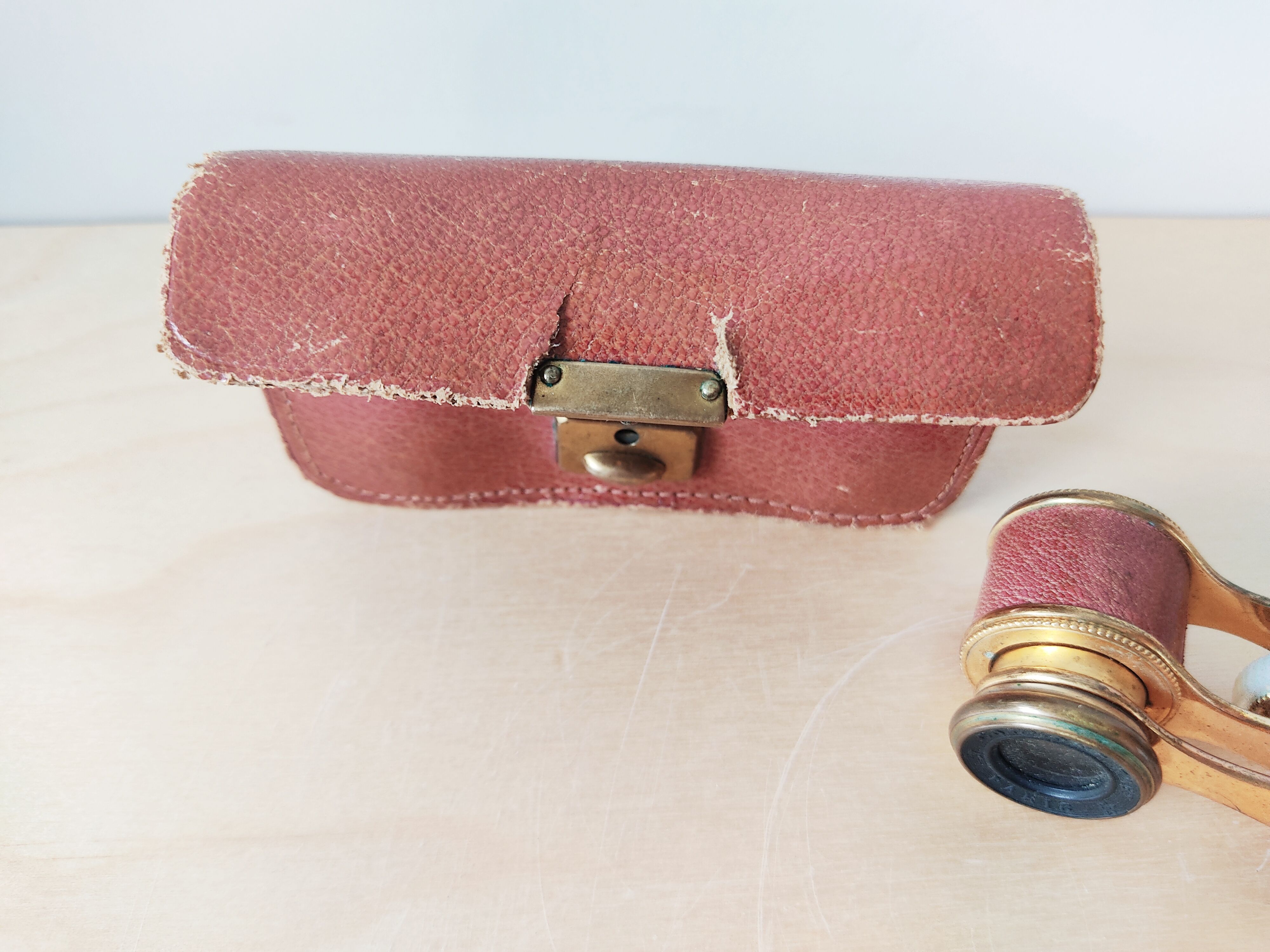 Pair of theater binoculars Colmont Paris model Pompadour