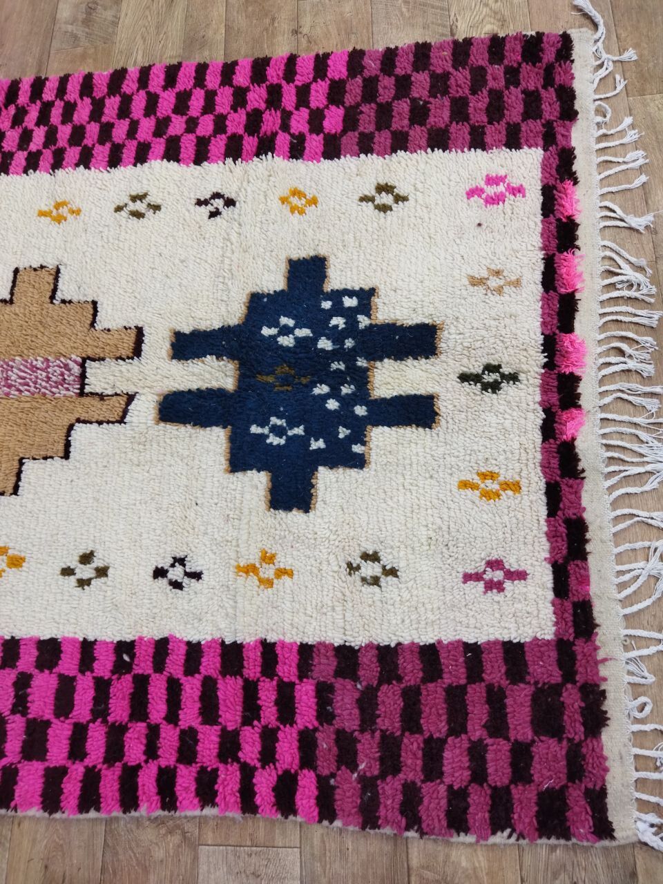 Handmade Moroccan Berber carpet 256x150cm