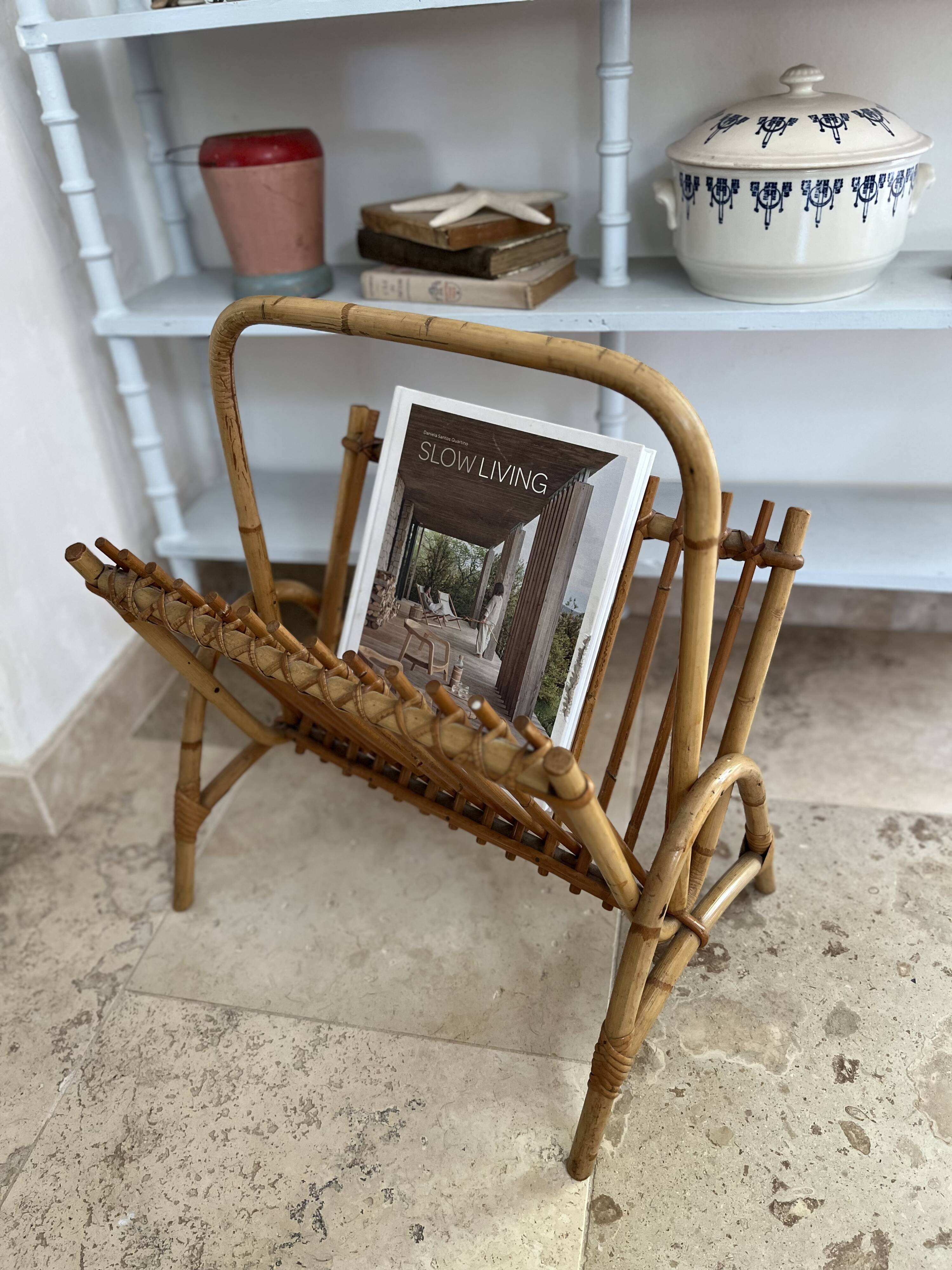 70s magazine rack in rattan & bamboo