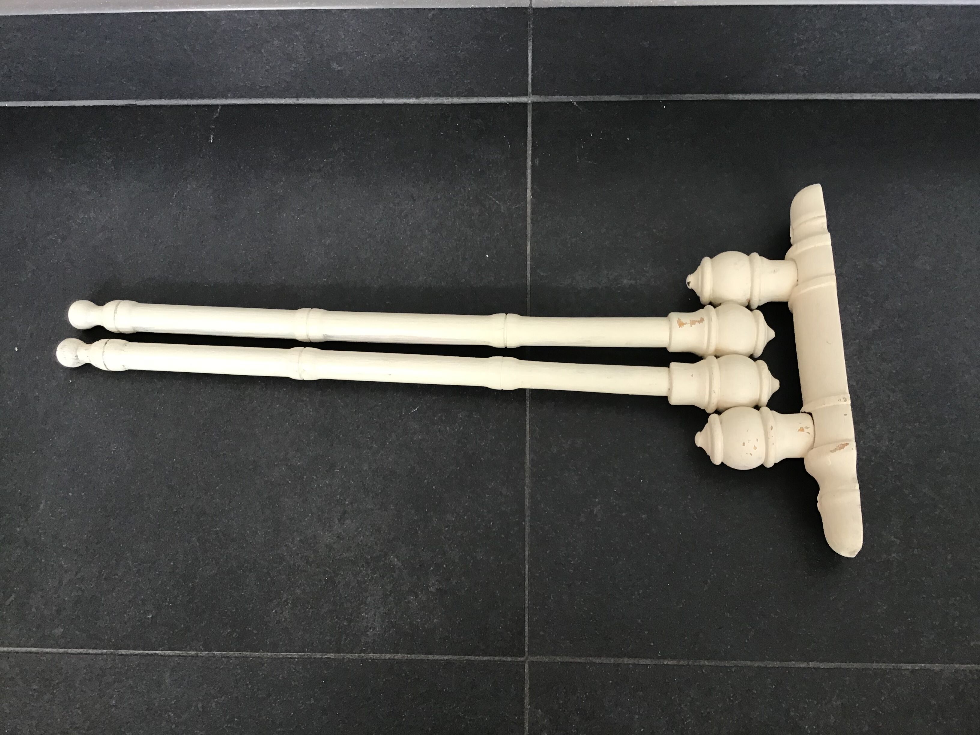 Vintage wooden towel rack bamboo style