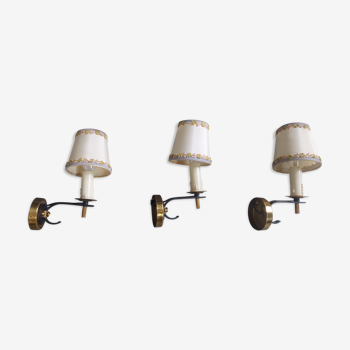 3 brass sconces with lampshade, 50