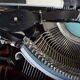 Machine à écrire olympia avec valise