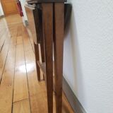 Folding round coffee table