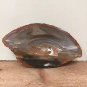 Vintage ashtray made of polished agate stone.