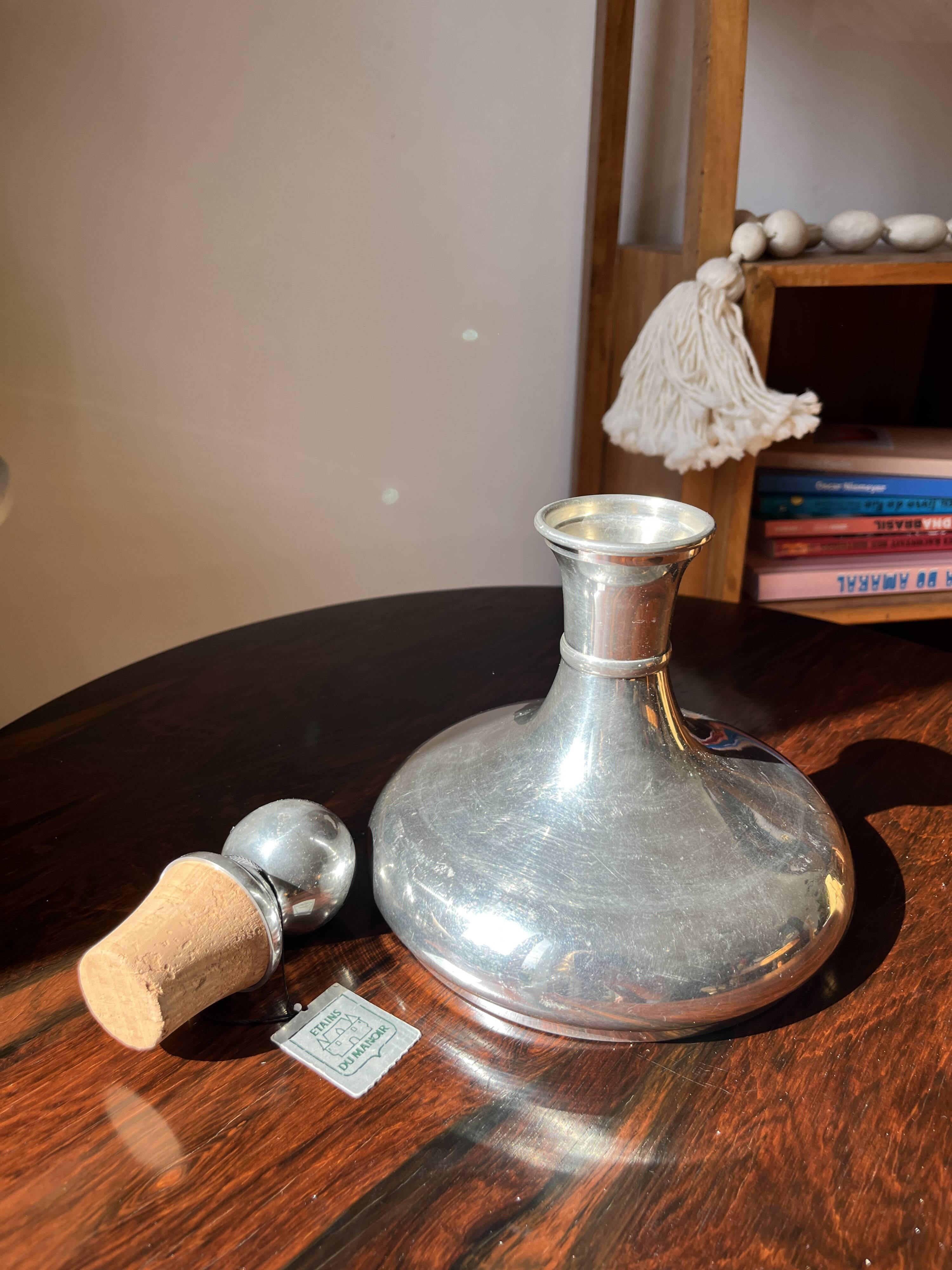 Manor Pewter Carafe. Perfect condition.