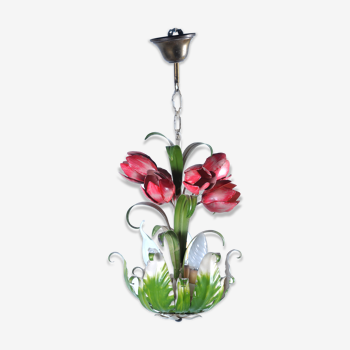 Old chandelier in painted sheet metal, tulip decorations