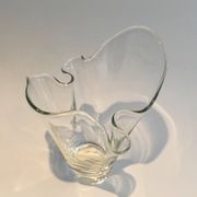 Vase en forme de feuille