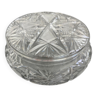 Chiseled crystal candy box