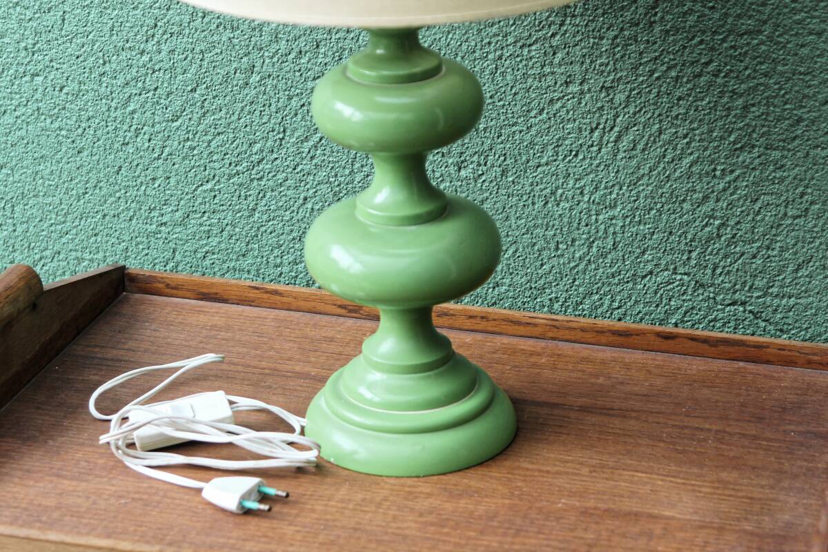 Vintage 70s lamp, turned wooden base