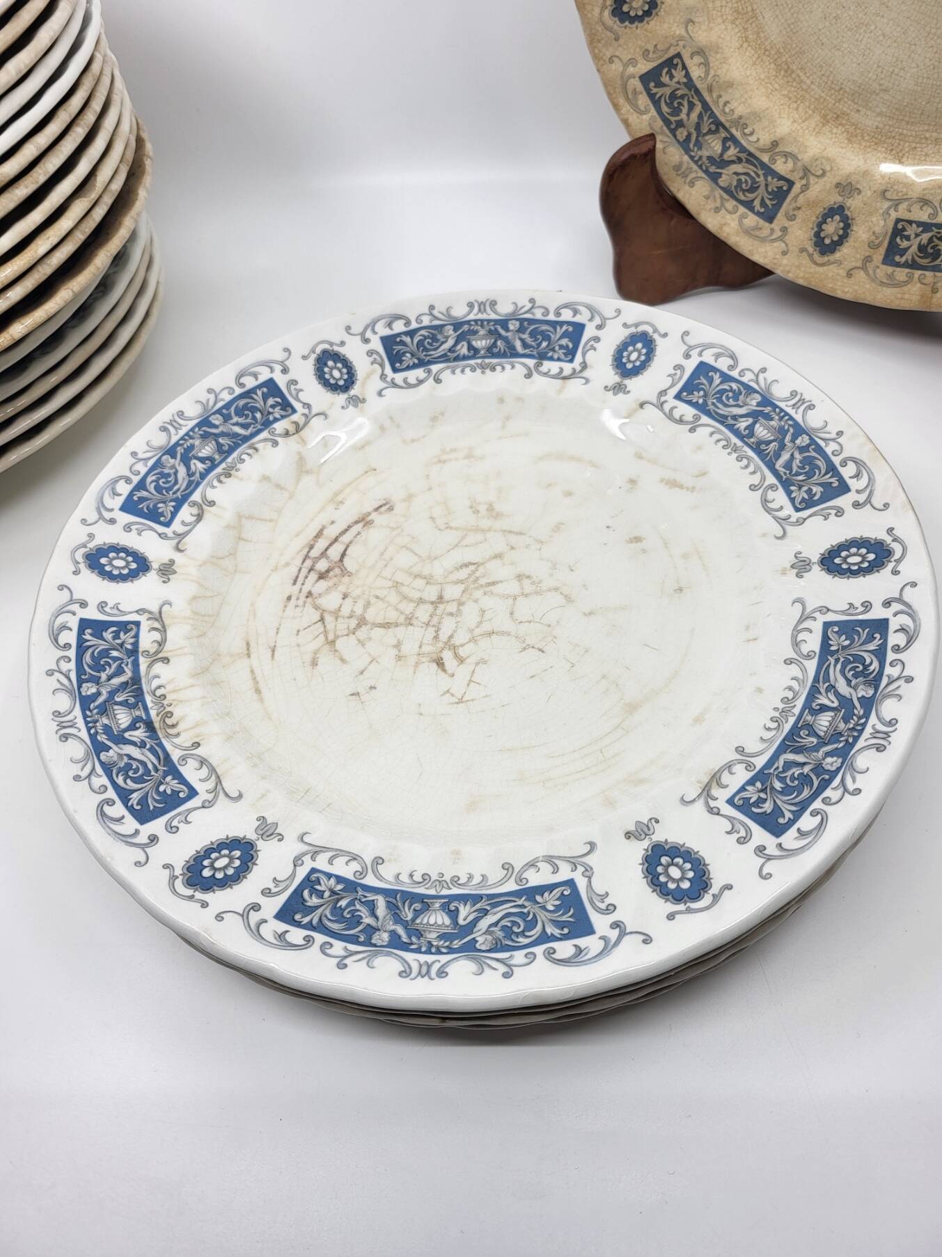 Ridgway Portland English Earthenware Plates (Set of 17)