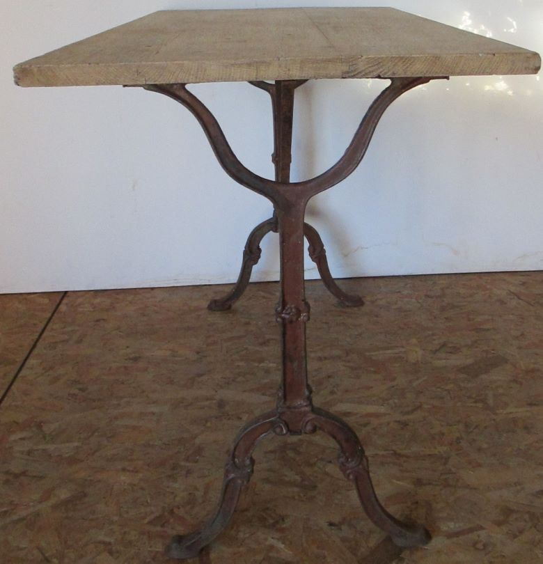 Bistro table 1900 oak tray