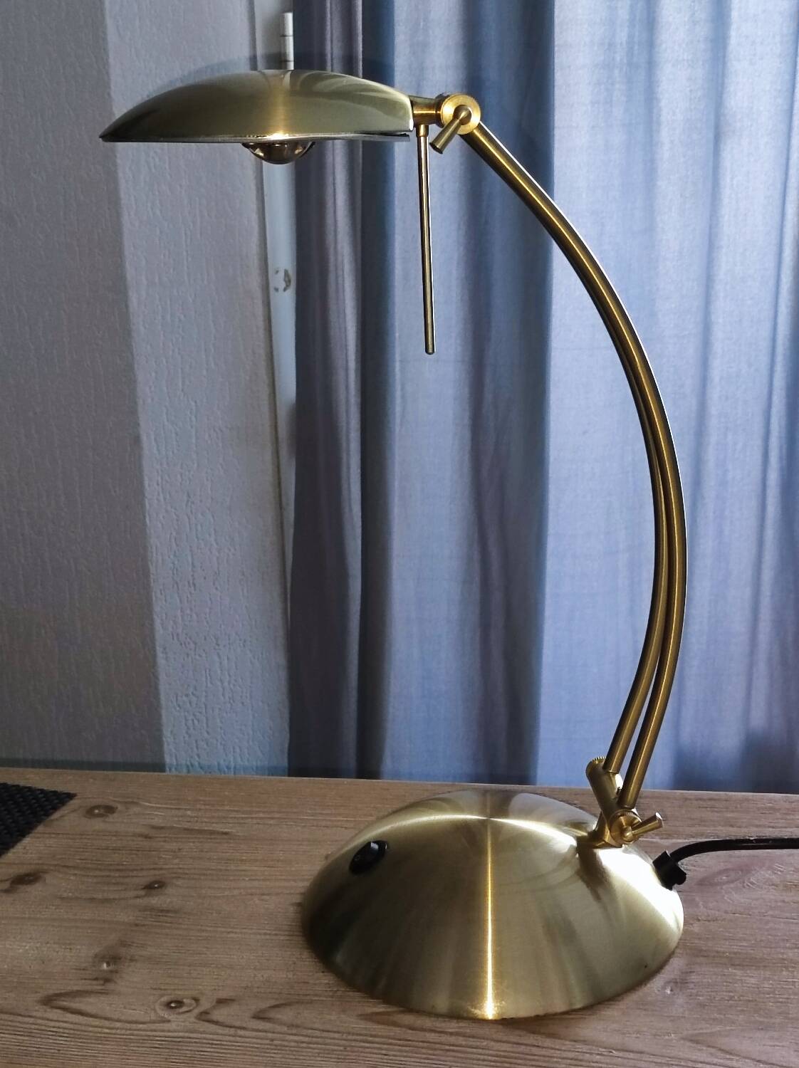 Lampe soucoupe