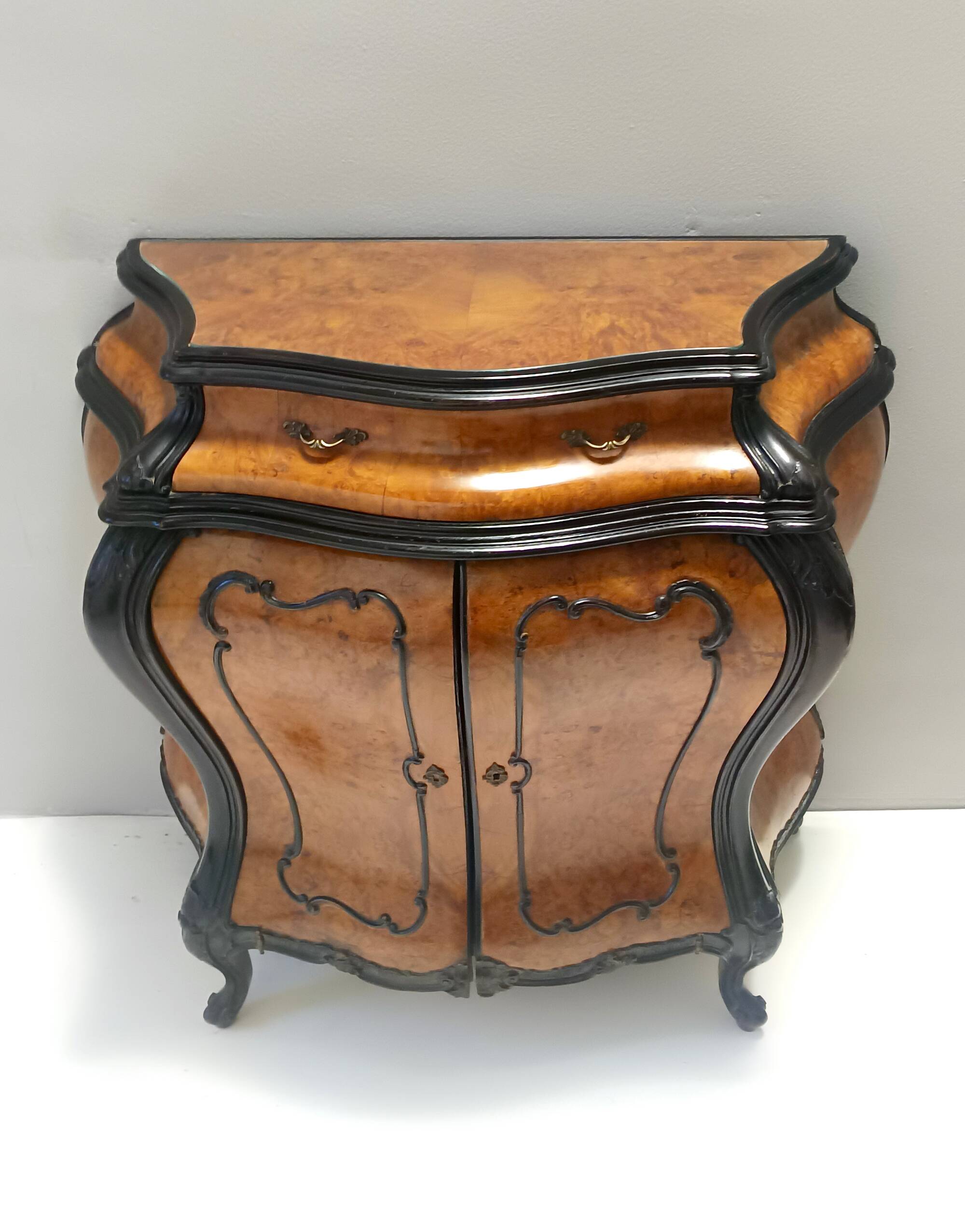 Ebonized Beech and Walnut-Root Cabinet with a Glass Top, Brianza, Italy