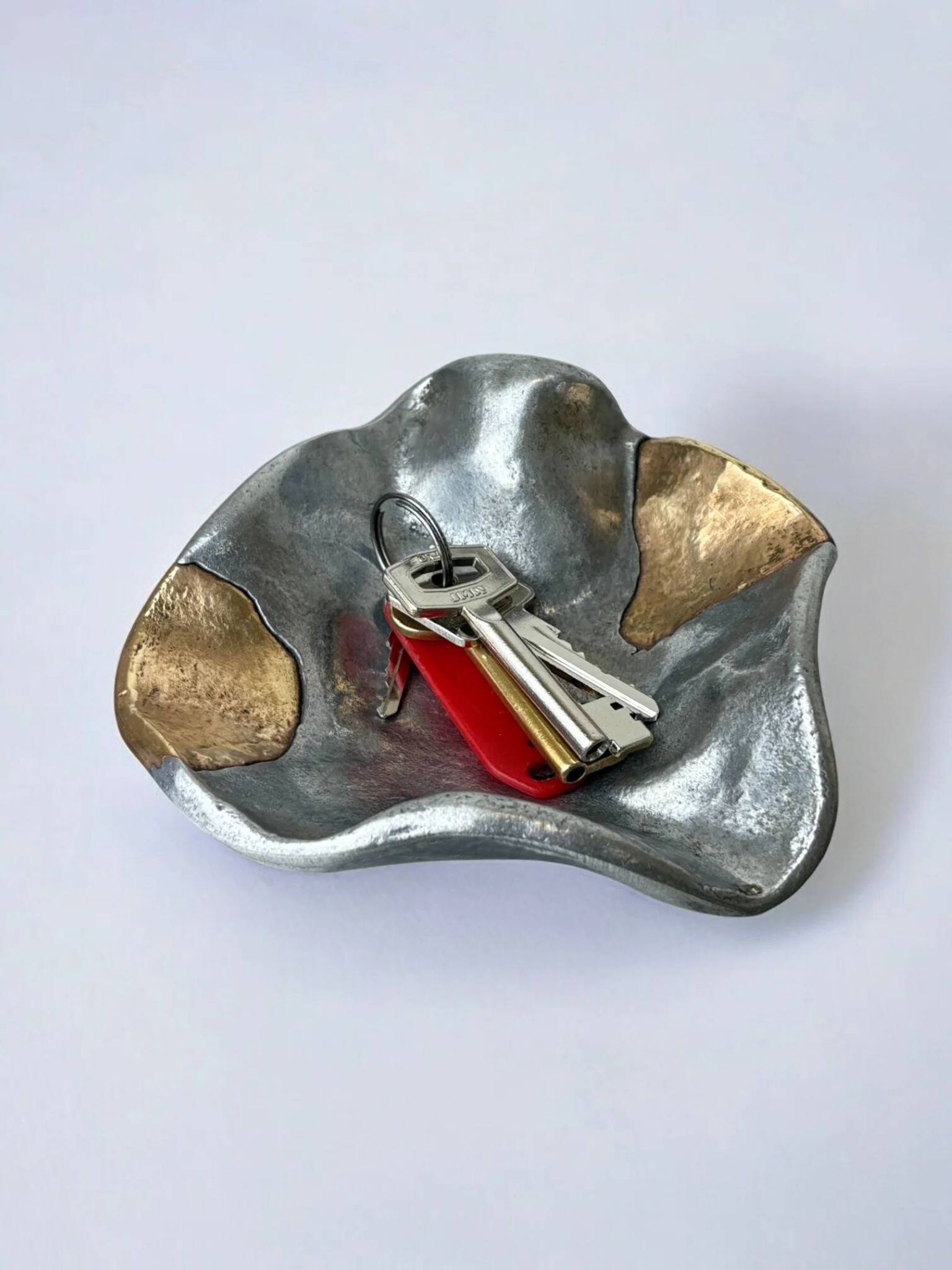 Brutalist tray by Art3, in brass, Spain 1980s