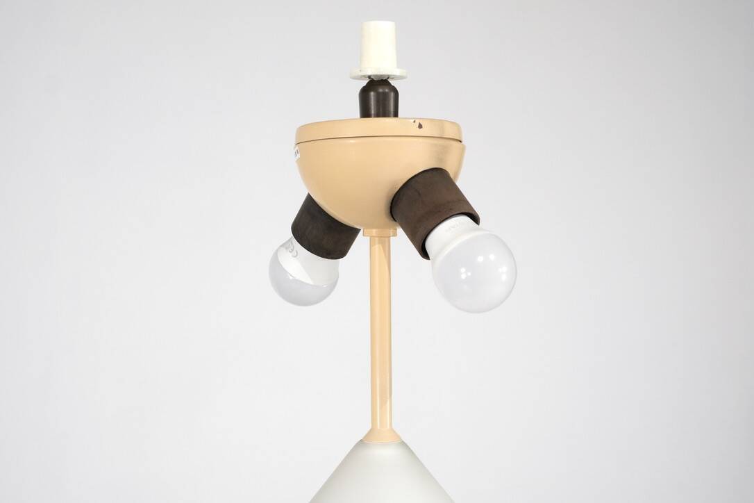 Lampe de table " Atollo " Vico Magistretti pour Oluce, Italie 1977s.