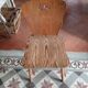 Vieille chaise en planche