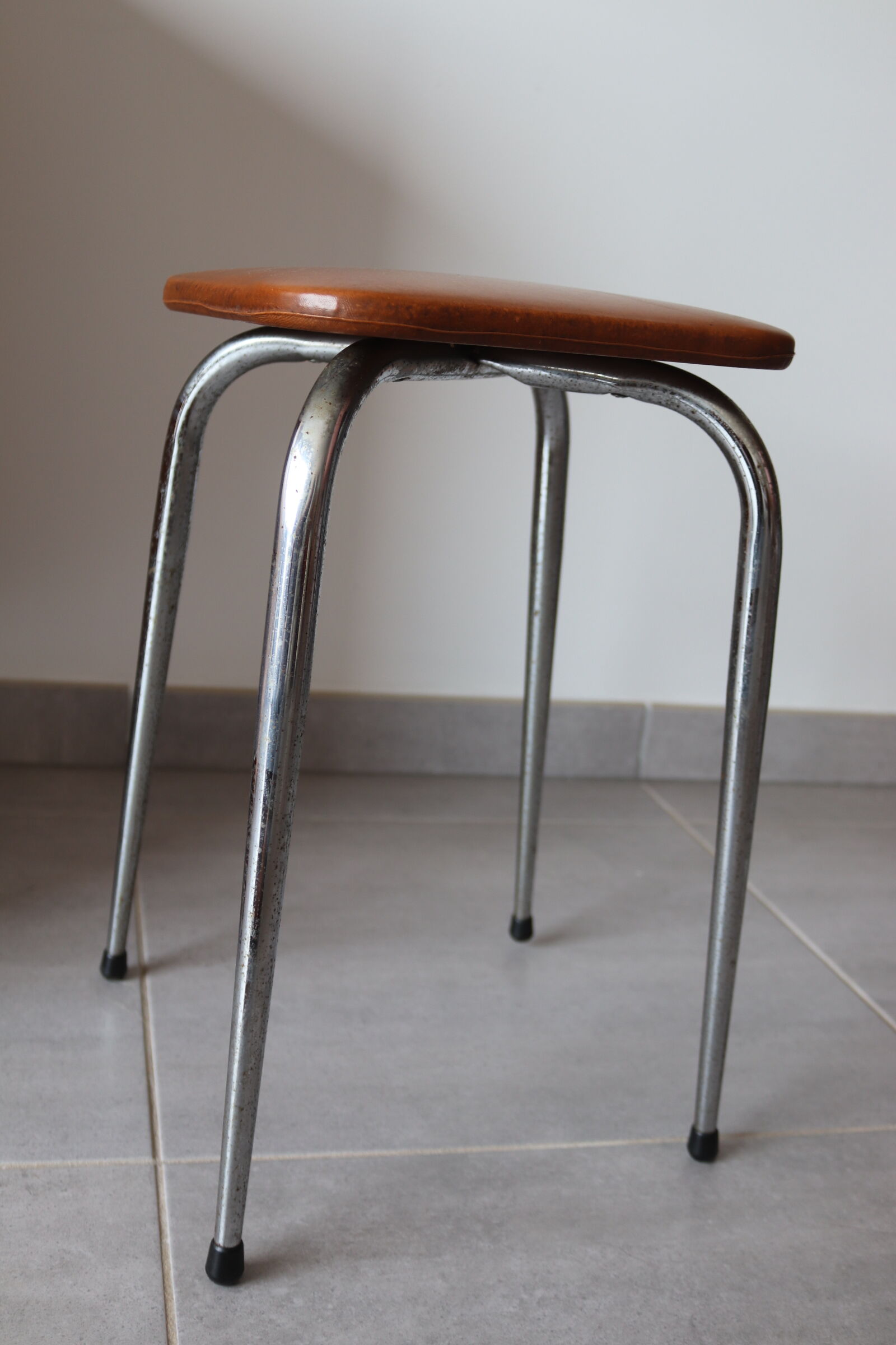 Chromed metal stool and brown skai 70s