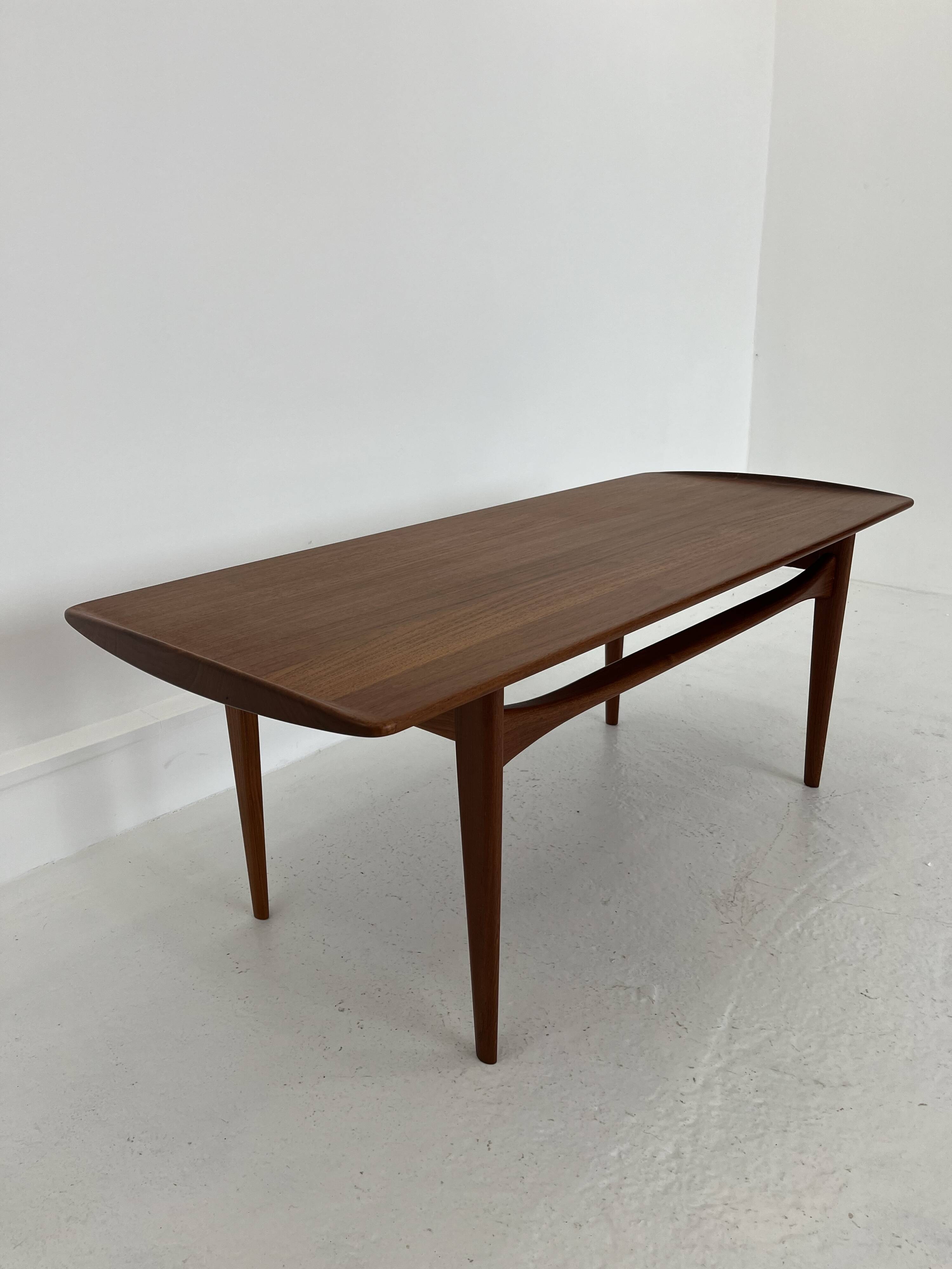 Mid-Century Model Fd 503 Coffee Table by Tove Kindt-Larsen for France & Son