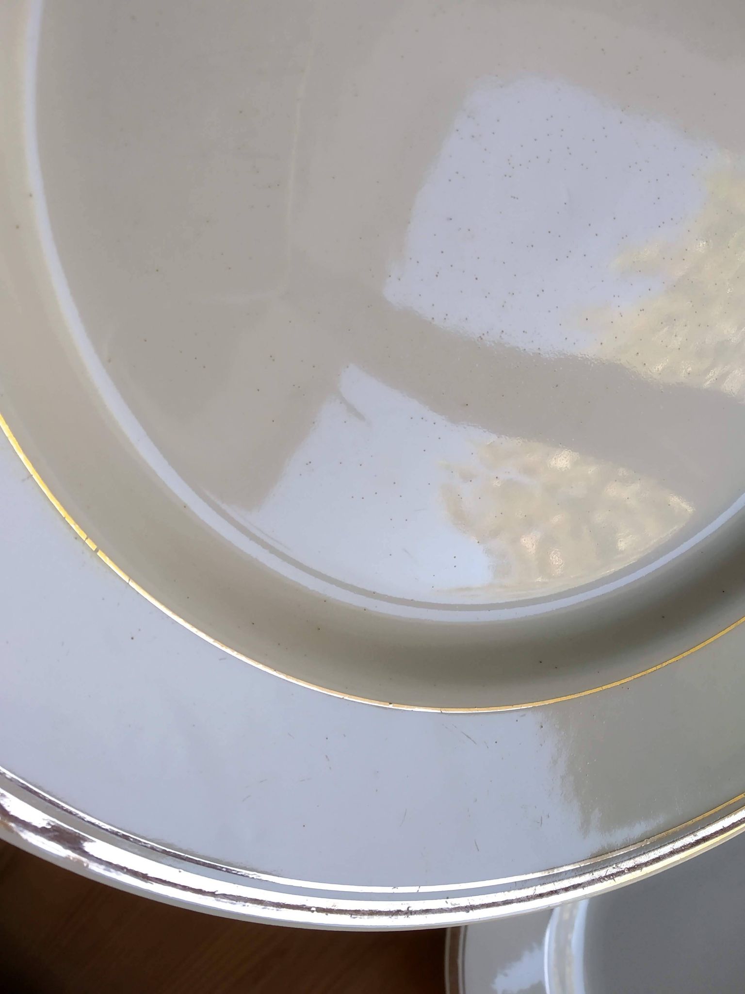 6 Vintage Moulin des Loups Gold-Edged Dinner Plates