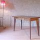Table de repas ou bureau édition sam demi-siècle années 50 bois massif