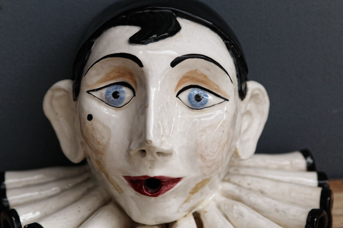Bust Pierrot in glazed terracotta