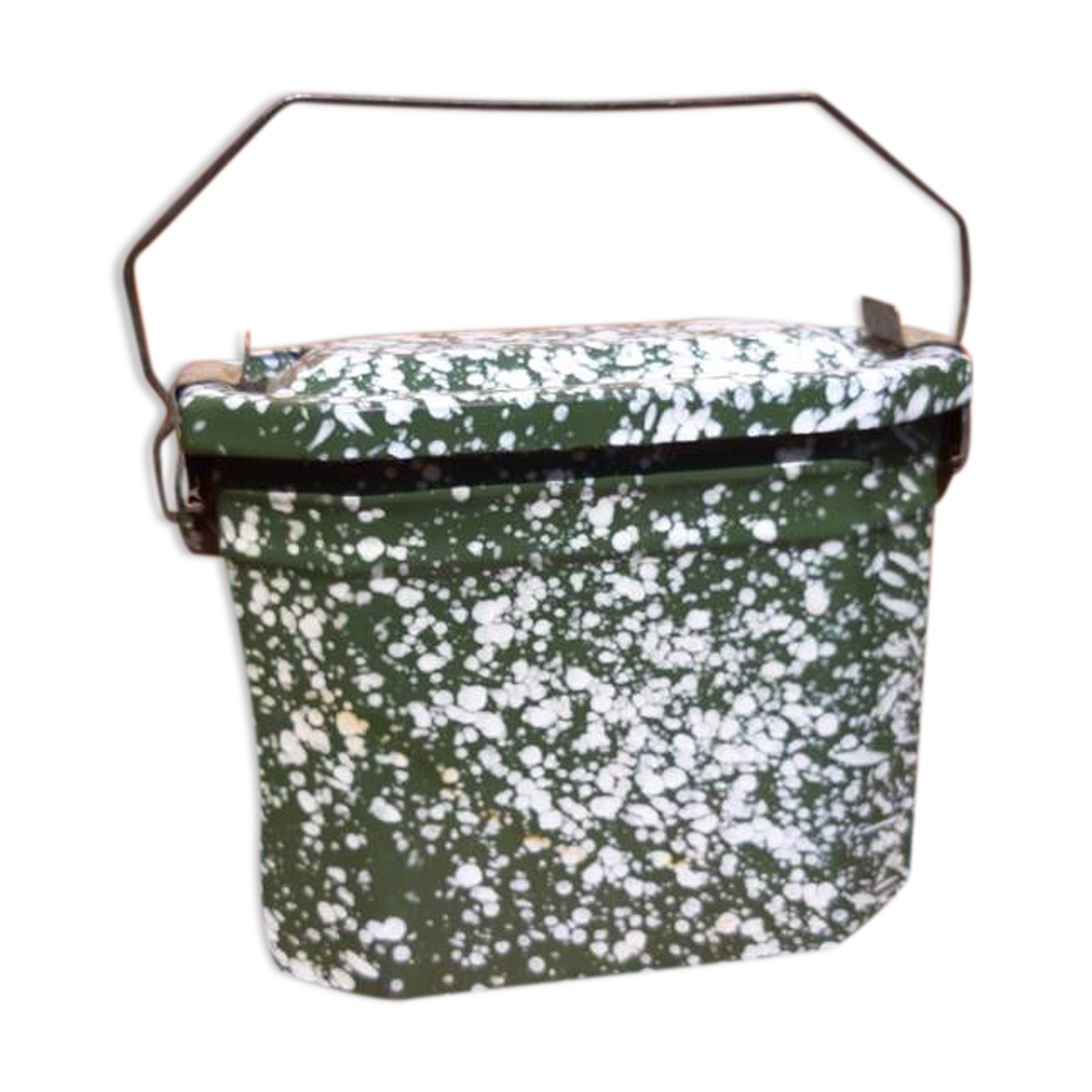 Enamelled sheet bowl