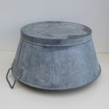Zinc basin, old