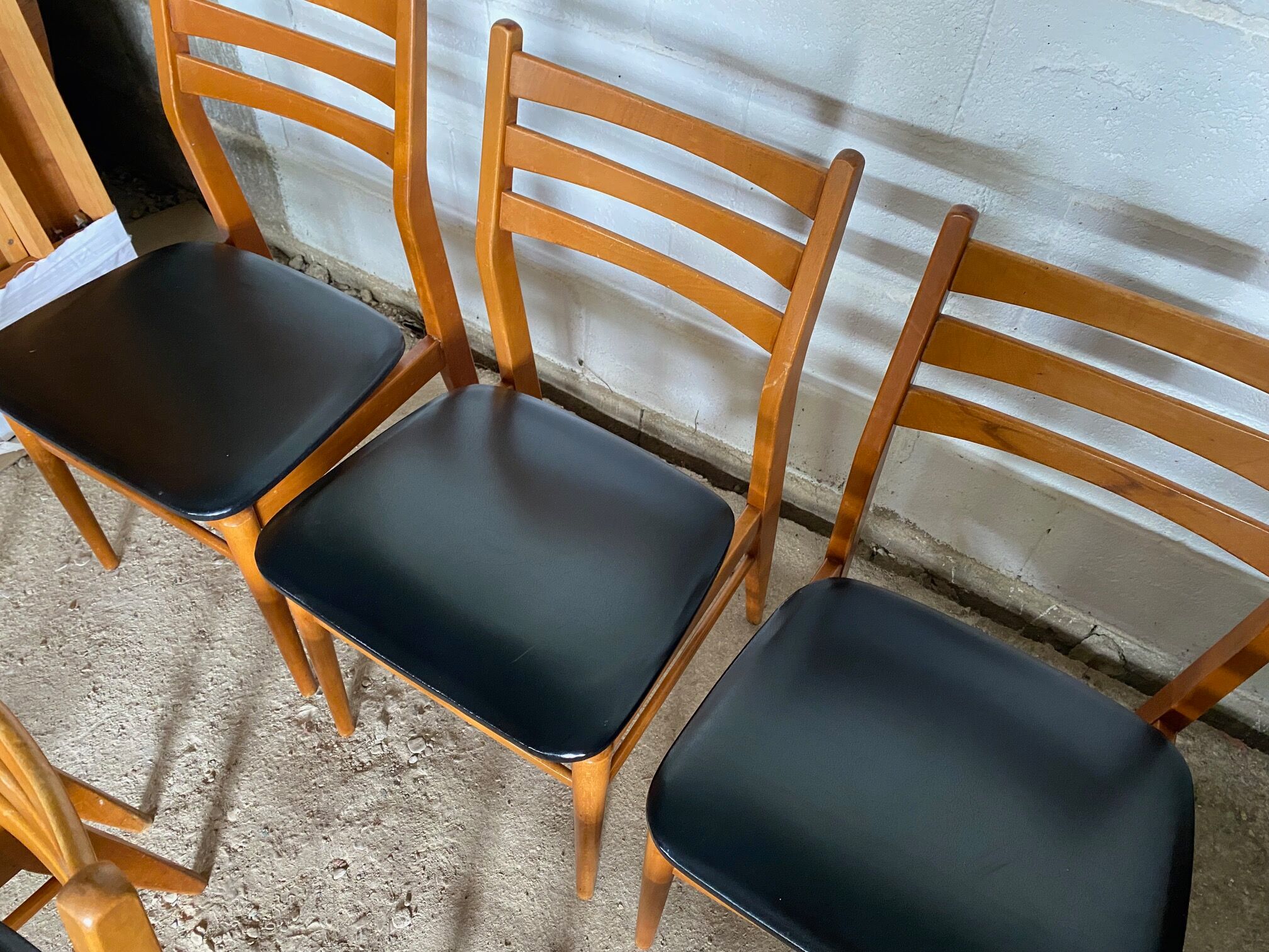 Set of 6 scandinavian chairs