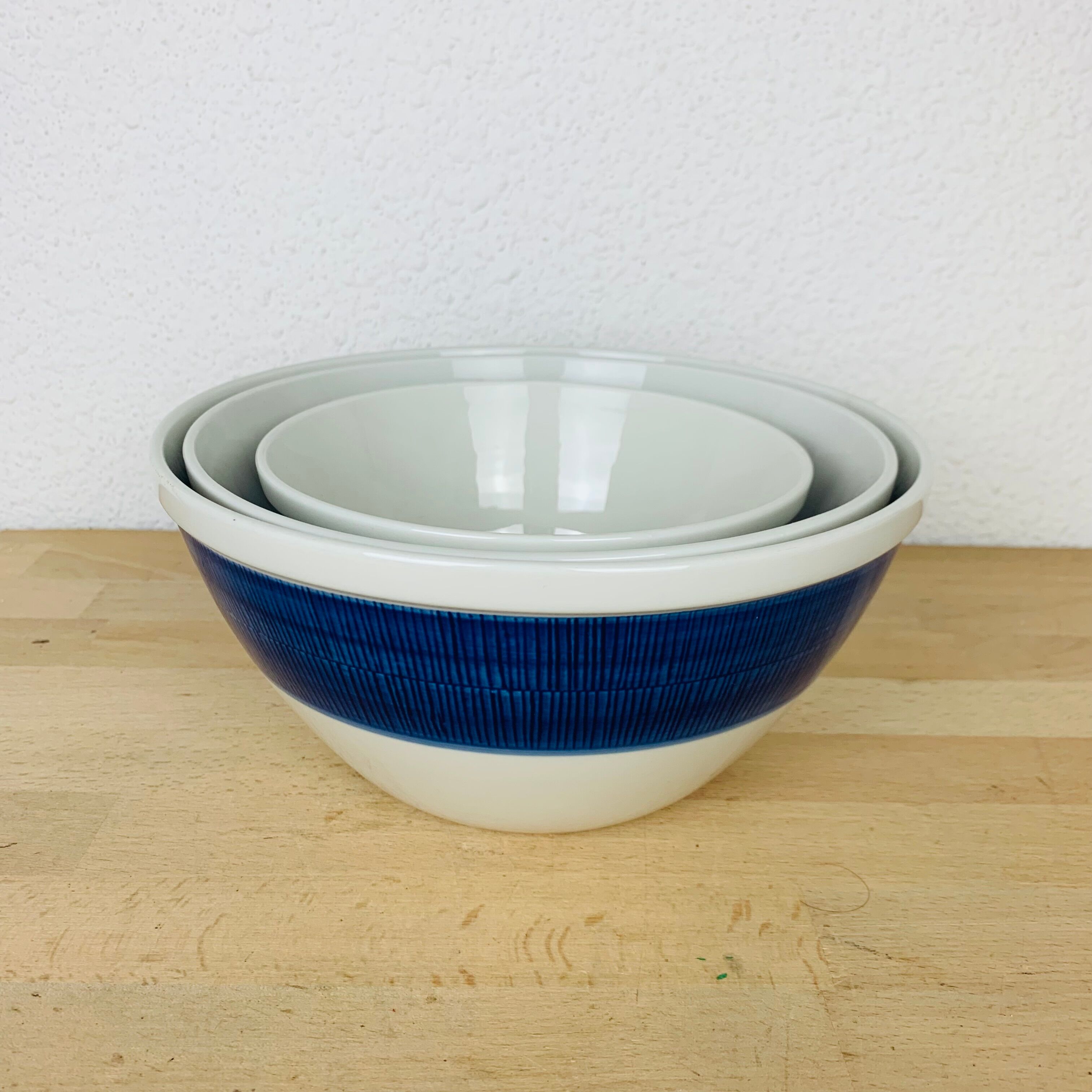 3 Koka ceramic salad bowls by Rörstrand Sweden, Scandinavian