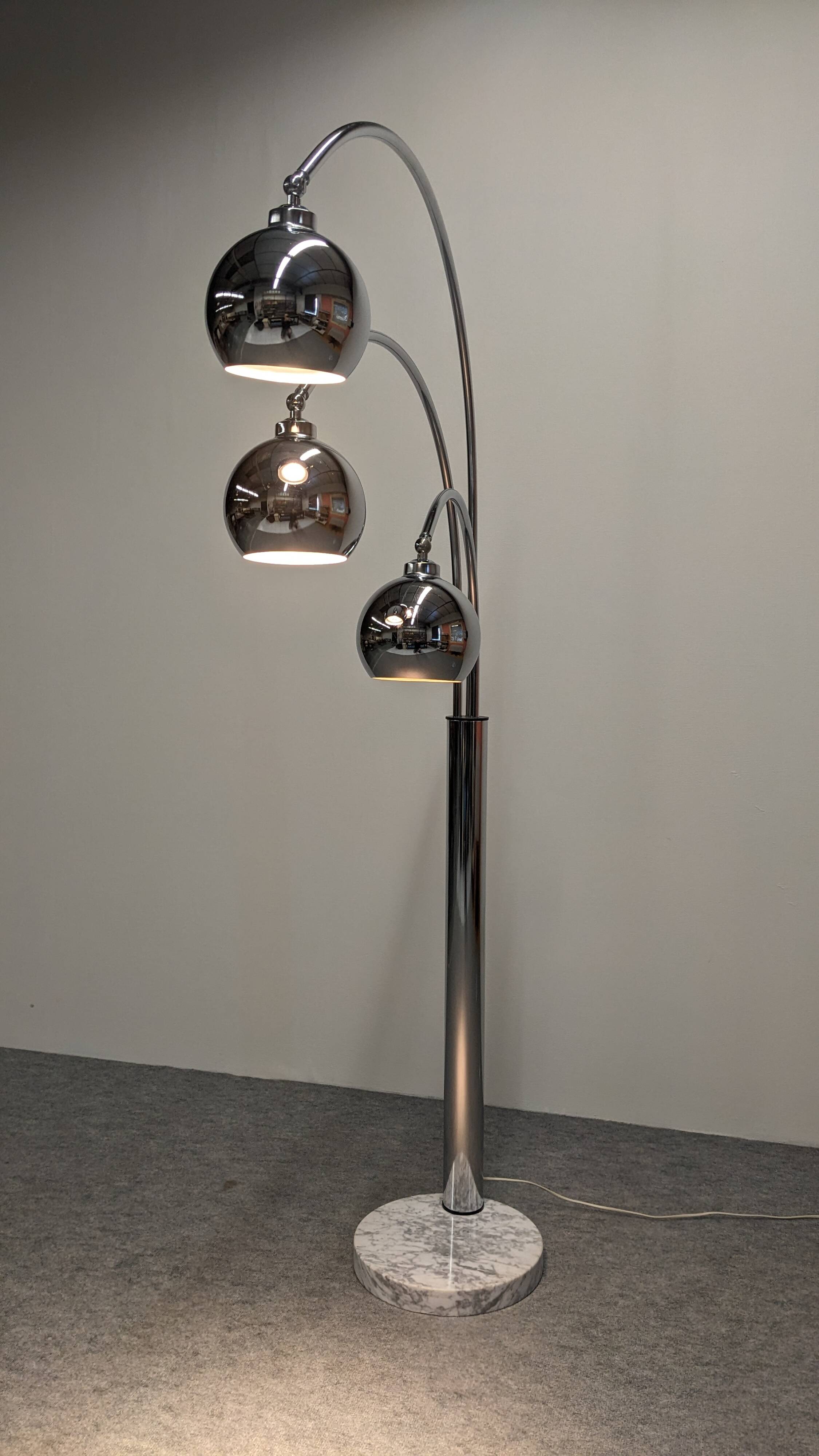 Lampadaire "Muguet" Space Age de Goffredo Reggiani, années 60-70