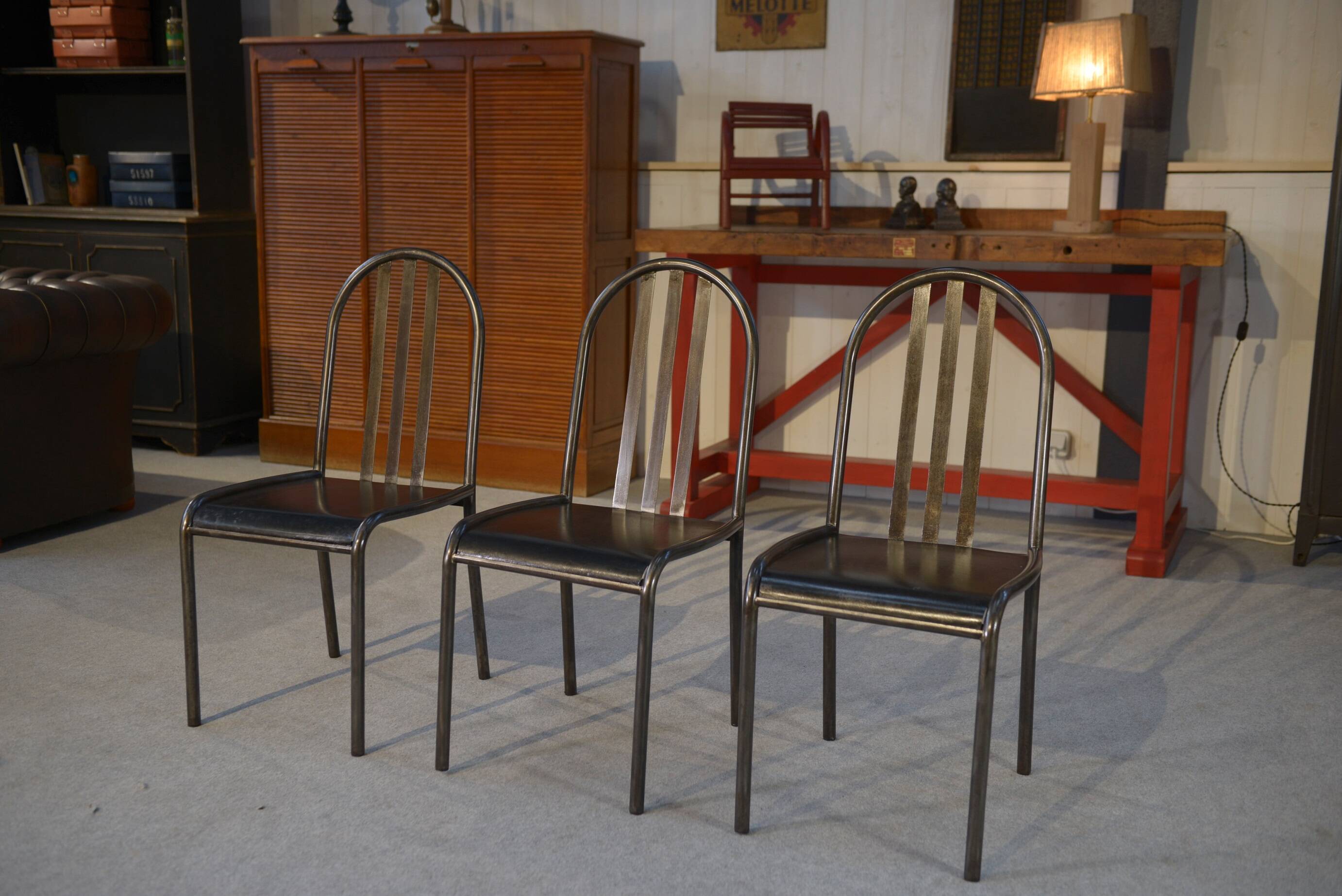 Lot de 3 chaises modèle "Villa Cavrois" Moderniste par MALLET STEVENS