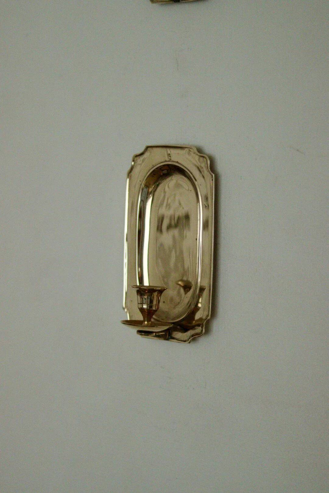 Paire d'appliques suédoises en laiton du milieu du siècle