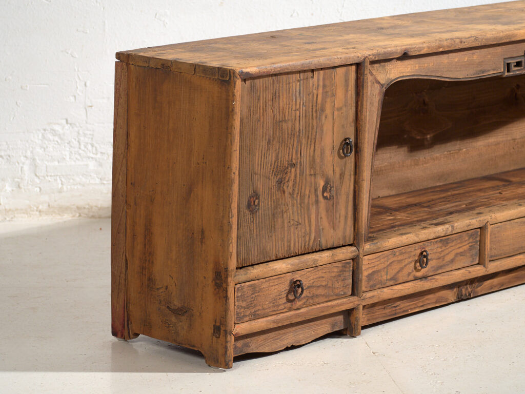 Old pine wood buffet – China, circa 1930