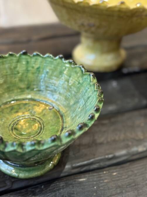 Serrated cup on tamegroute stand - yellow