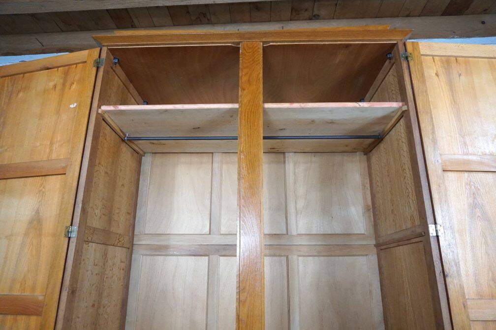 Vintage two-door wardrobe from the 50s, easy to assemble