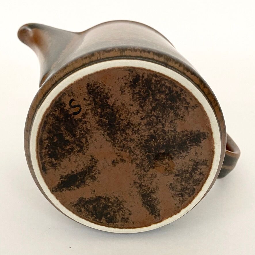 Teapot Arabia Finland circa 1970.