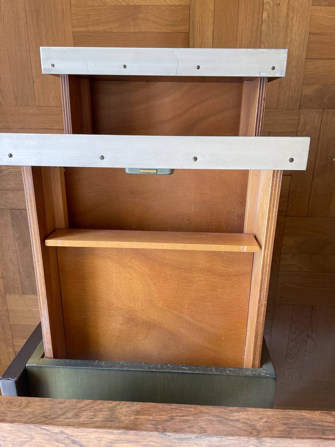 Bureau en palissandre et metal