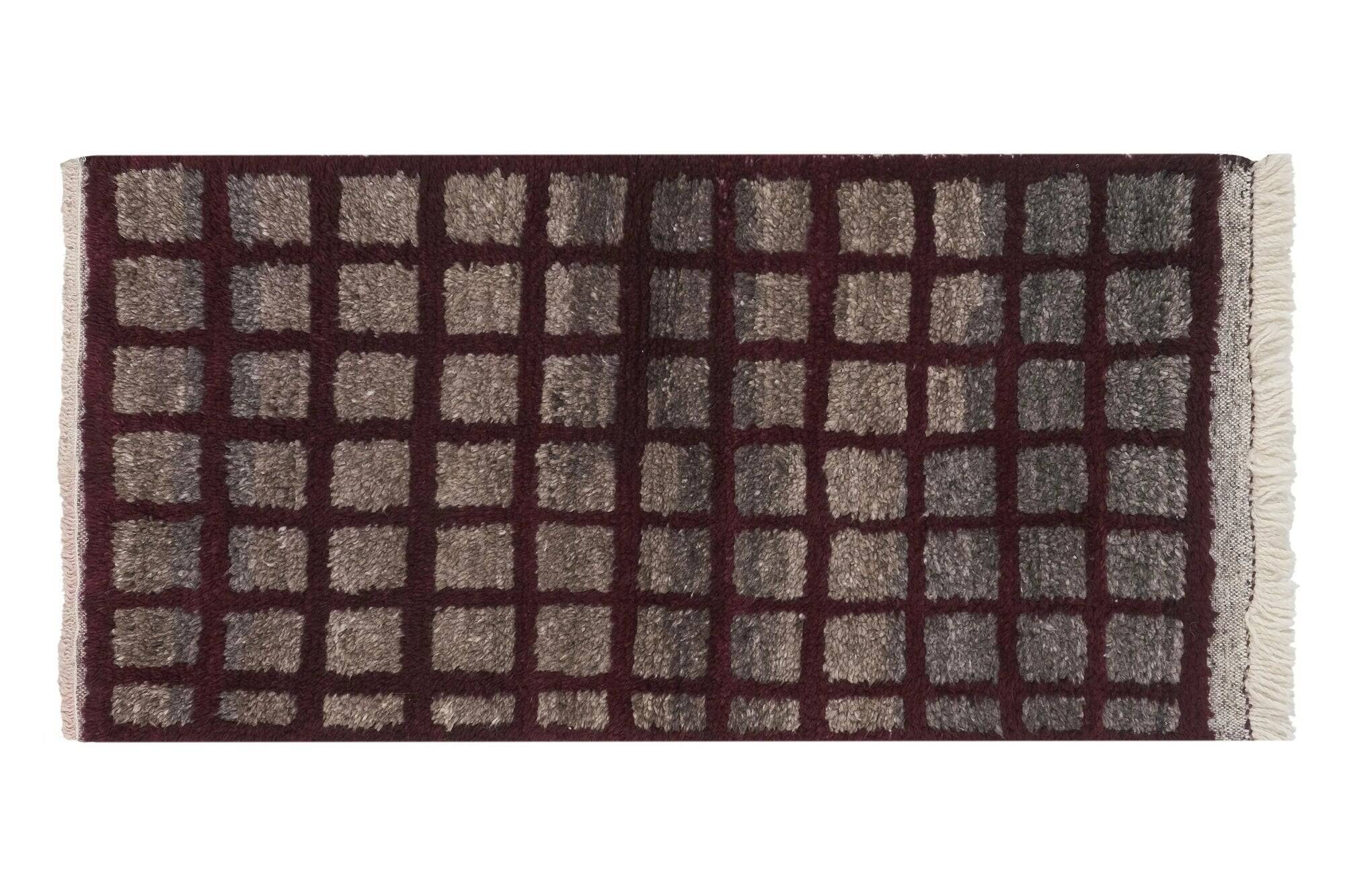 Vintage handmade Turkish rug 61x119 cm