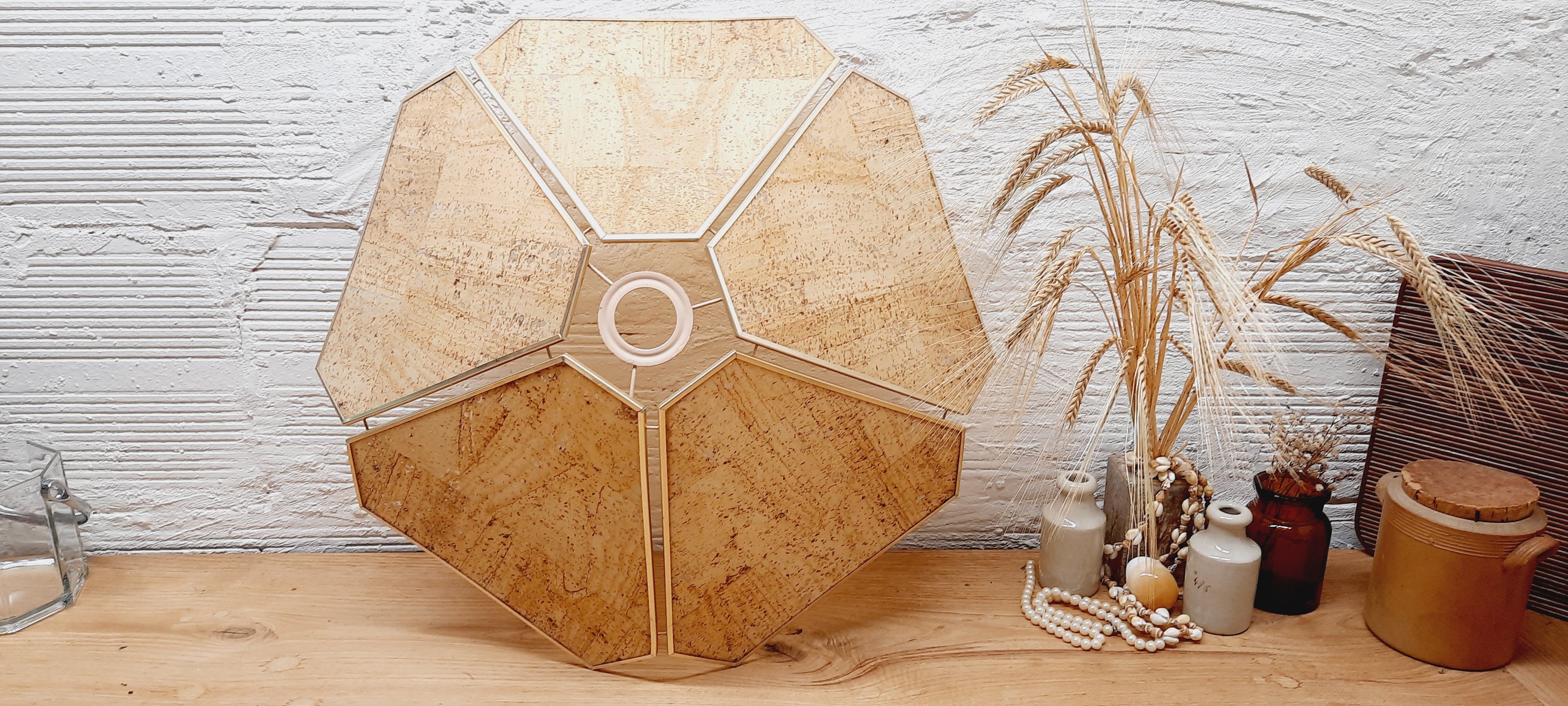 Lampshade flower suspension