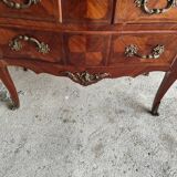 Inlaid chest of drawers